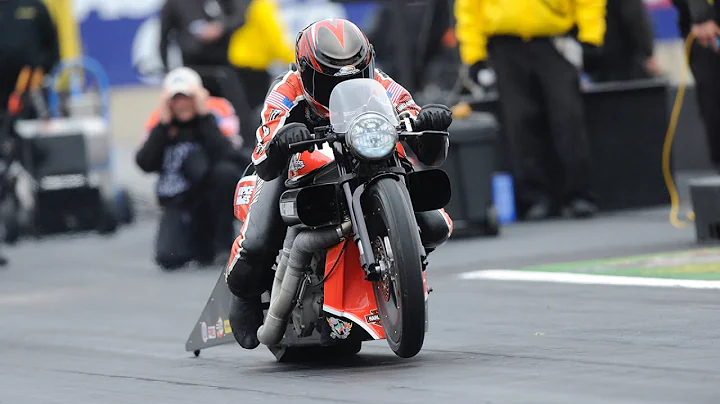 Andrew Hines powers to a victory in Reading #NHRA