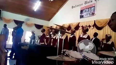 LAMAR DENNIS | PLAYING DRUMS AT CHURCH | (HALLELUJAH YOU HAVE WON THE VICTORY)