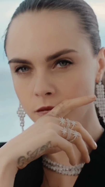 Cara Delevingne x Collection Météorites | APM Monaco