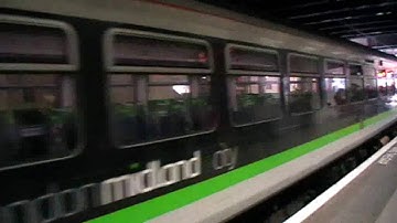 Class 153 coupled to class 170 arrives in Birmingham station