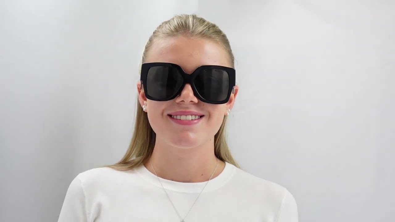 Versace VE4402 Sunglasses Female Fit Guide - YouTube