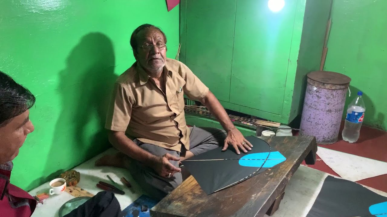 Ustaad Asgar Photowale, Master Ji & Mursaleem New Delhi Kite Maker, Merrut, Uttar Pardesh, India