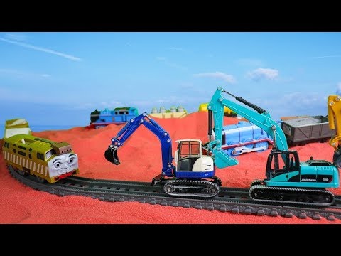 toys-trains-with-construction-vehicles-working-on-mars-|-excavator-,-dump-truck-,