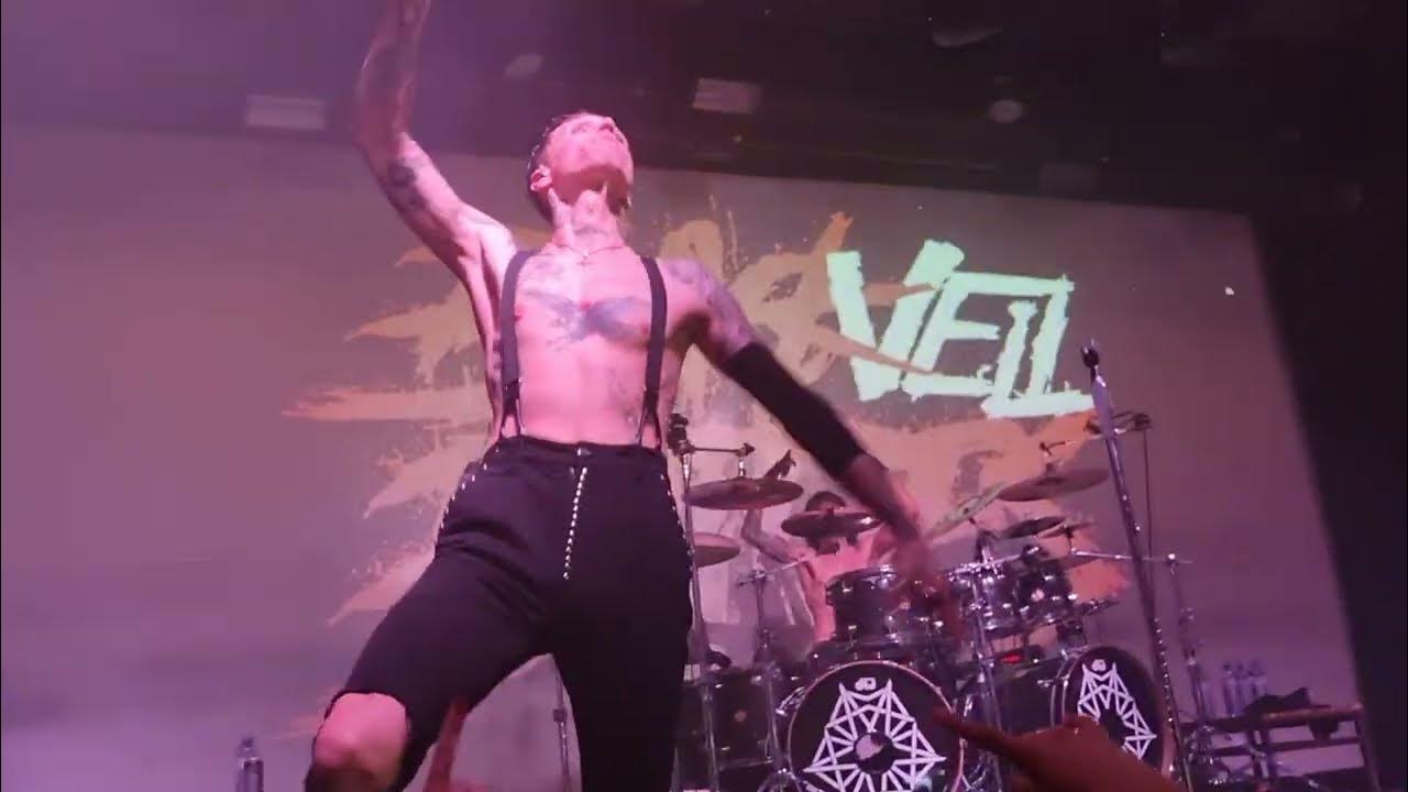 Black Veil Brides Wake Up, 2.6.2022, live in Prague YouTube