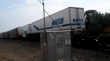 Northbound Q-Train lead by BNSF ES44C4 #7967 passed M.P. 7.0 on the BNSF Front Range Subdivision