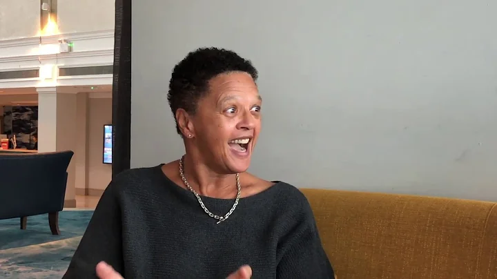The beauty interviews. #1 Angela Bruce