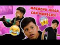 MAGACHO JUEGA CON MUÑECAS