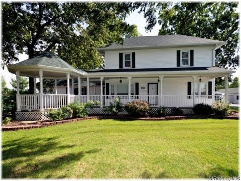 1002 GLEN CROSSING Road, Glen Carbon, IL home video tour