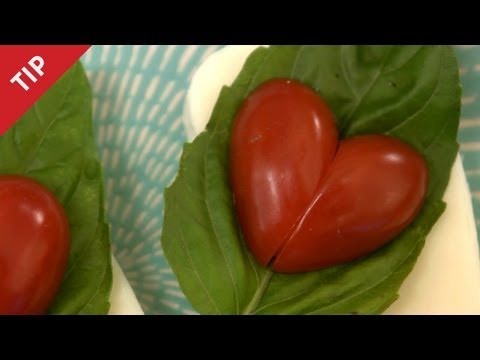 Video: Cómo Hacer Un Corazón Con Tomates Cherry De Ciruela