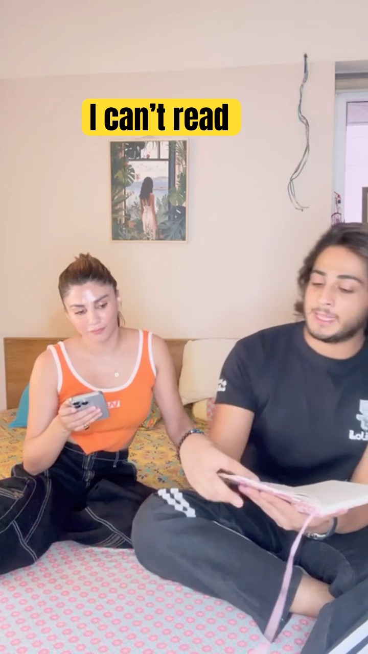 I Can’t Read ? #priyankatyagi #trendingonshorts #shortsfeed