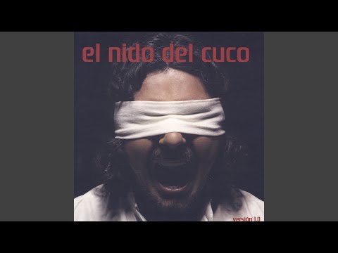 Watch the video for 3 mundo de locos