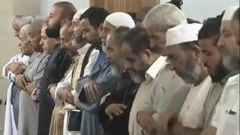 وهو الذي أنشأ جنات معروشات وغير معروشات . تلاوة مؤثرة للشيخ حسين خصيب