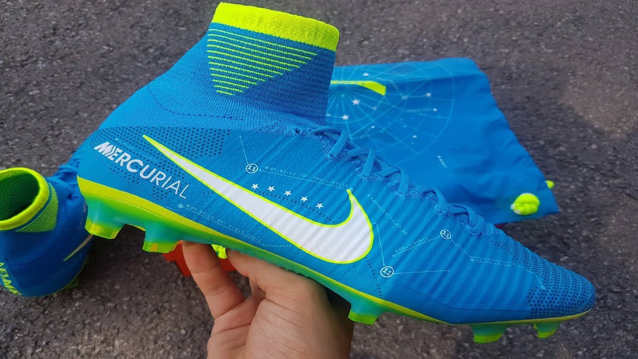 botas de neymar azules