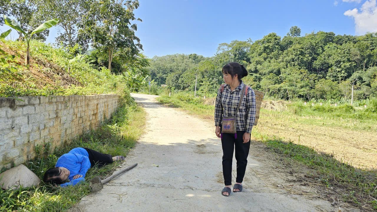69 Year Old Widow Fainted On the Street and was Luckily Rescued by ...