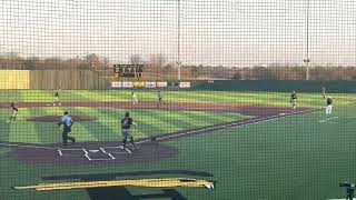 Oppo down the line for a lead off 3B