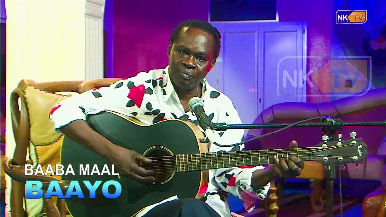 Baaba MAAL BAAYO live Ce Morceaux est  diédie à sa maman et non pour des raison politiques dit-il .