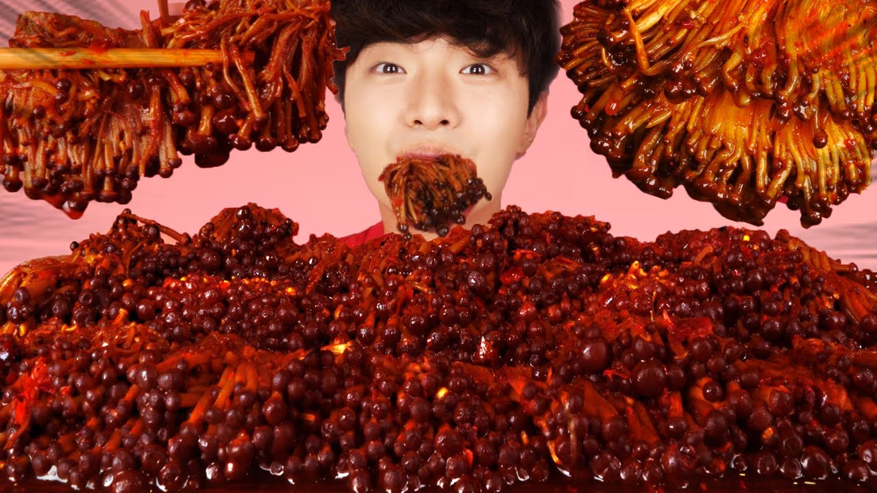 ENG SUB)Spicy Golden Enoki Mushrooms With Mara Fire Sauce Eat Mukbang🔥