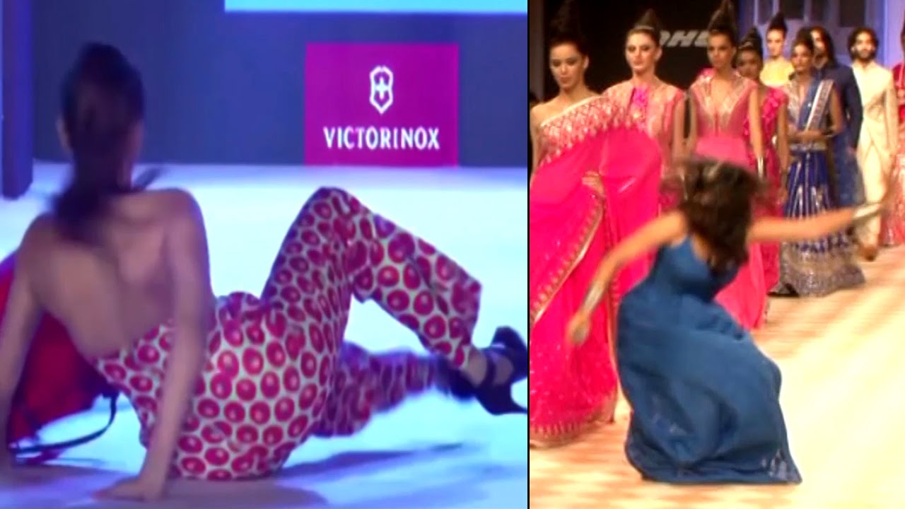 Bollywood Celebrities FALLING \u0026 EMBARRASSING MOMENT  LOL 2667 on Go Drama