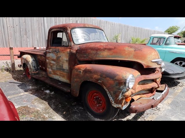 Cracked Pepper - Patina Truck