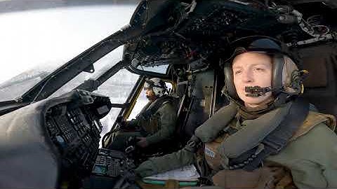 Cockpit footage of U.S. Marine Corps CH-53E Super Stallion
