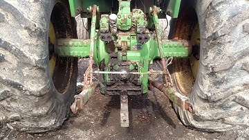 John Deere 3 point hitch operation
