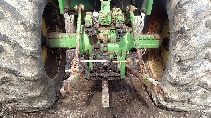 John Deere 3 point hitch operation