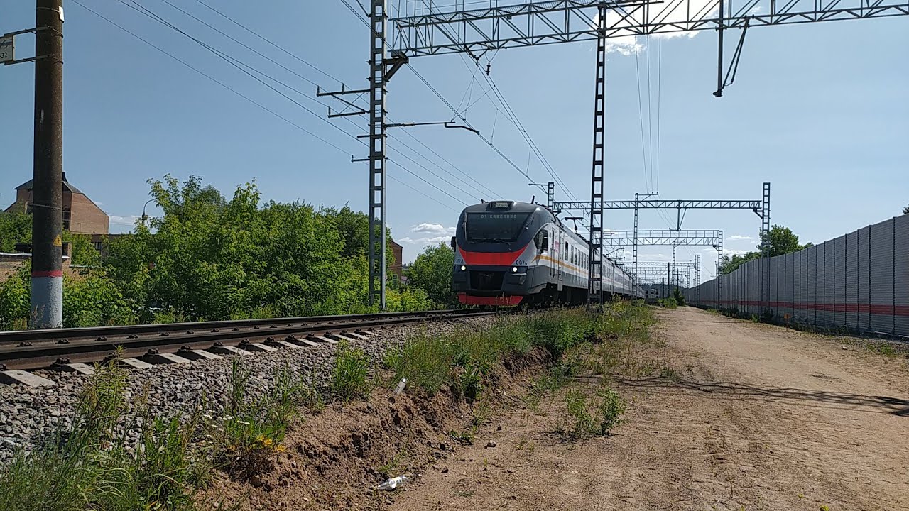 Яхрома электричка. Яхрома электричка. Каналстрой яхрома. Каналстрой дмитров. Станция каналстрой.