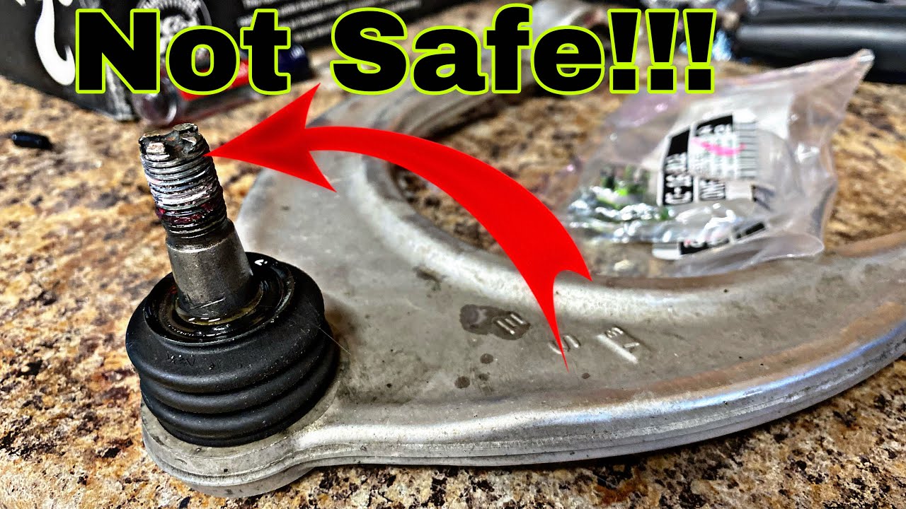 Замена верхнего рычага Lexus GSF своими руками