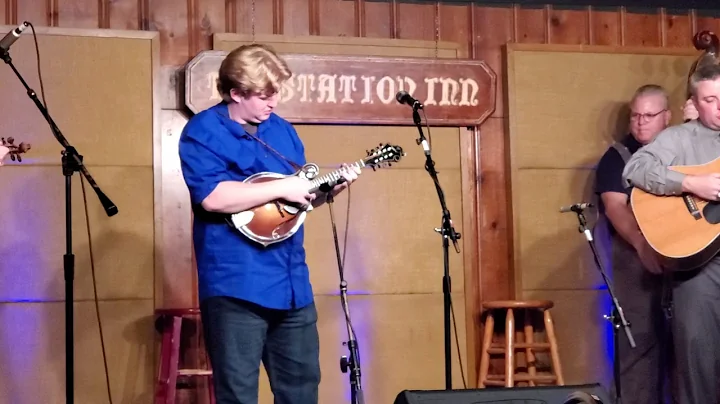 Roxanne's Waltz at the Station Inn with Monroe Man...