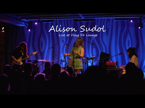 Alison Sudol - Live in Portland, Oregon (Aug. 5, 2019)