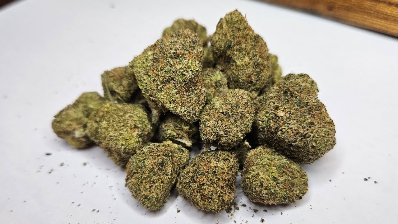 Strain Review Durban Biscotti From Mohawk Medibles