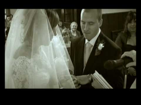 Vídeo: Com Valsar En Un Casament