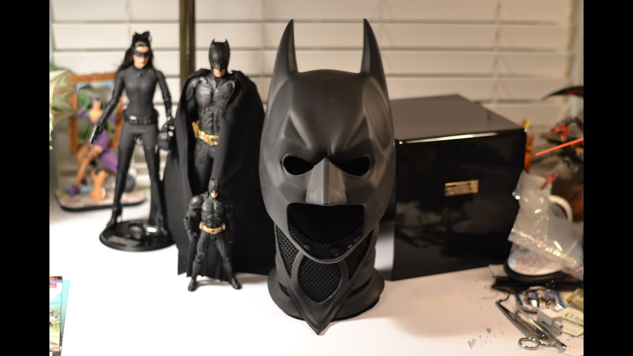 BATMAN: THE DARK KNIGHT RISES 1:1 COWL & NECK ARMOR Prop Replica