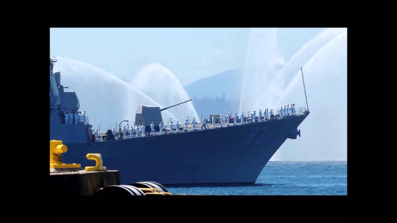 USS Howard and Seattle Fireboat Leschi