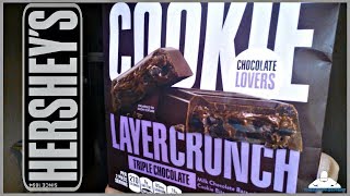 HERSHEY'S® COOKIE LAYER CRUNCH REVIEW | TRIPLE CHOCOLATE