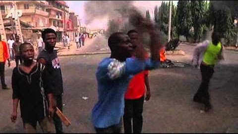Raw Video: Fuel Price Protests in Nigeria