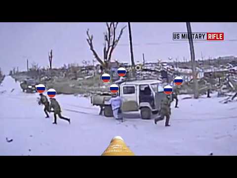 Ukrainian FPV Drone Hunts and Sweeps Up Russian Infantry Attempting to Get off Vehicles