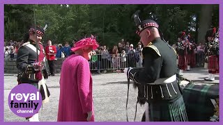 Queen Meets Shetland Pony on Arrival in Balmoral