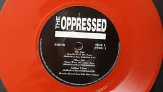 The Oppressed - Cum On Feel The Noize
