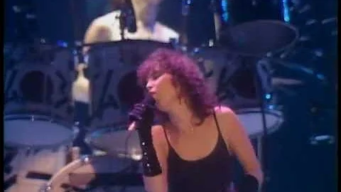 PAT BENATAR - We Live For Love - live - best performance - HQ.mpg