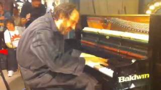 Video thumbnail of "Dot chilly Gonzales levi's store London"