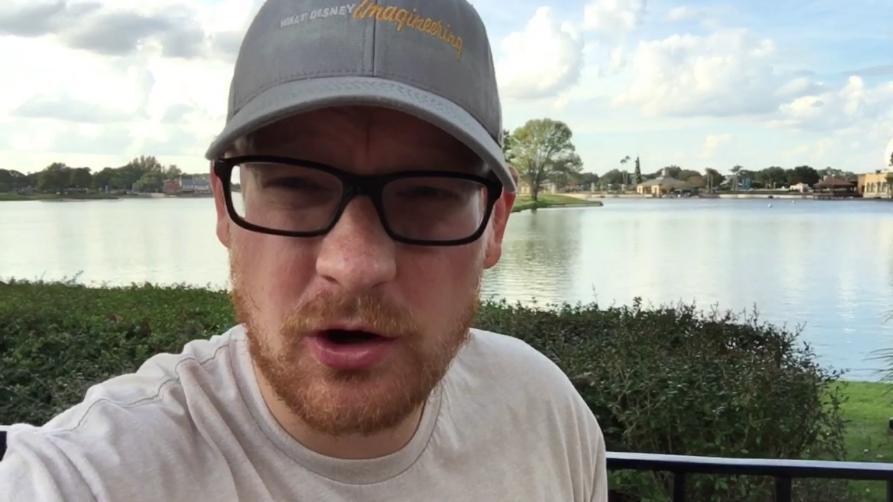 Dining at Prost! | Holidays Around the World | Epcot