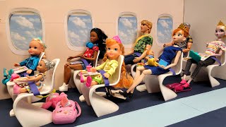 Airplane Elsa Anna Toddlers Are Flying On Vacation - Airport - Barbie Dolls