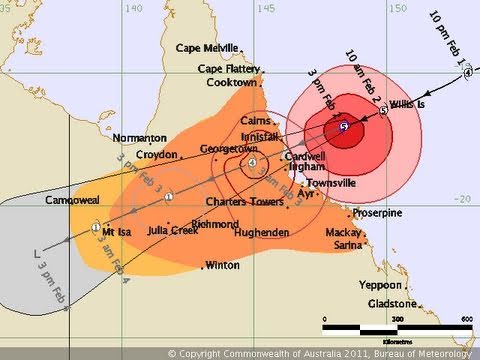 Cyclone Yasi Mackay evening Report 02/02/2011