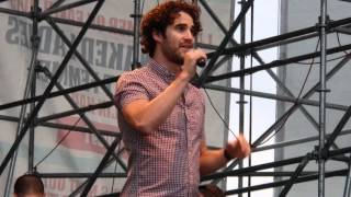 Elsie Fest: Darren Criss interlude