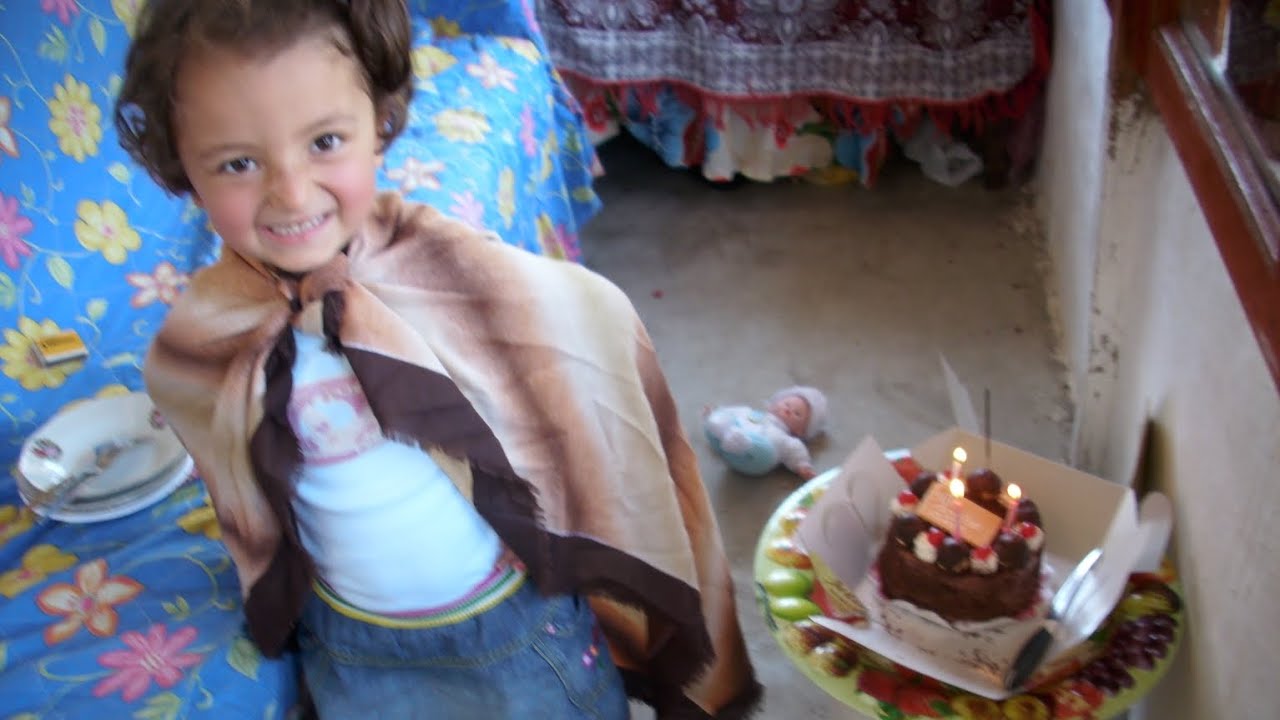 20. Yaşım - Somewhere Only We Know 