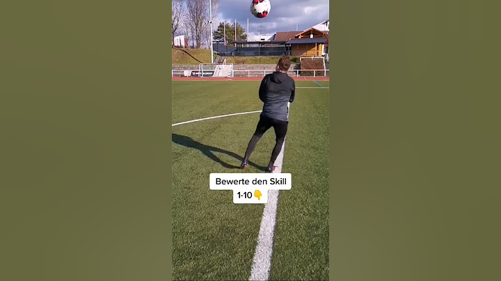 #freestyle Rate von 1-10🔥 Kommentiert👇 #Soccer #soccerskills #freestyle #footb
