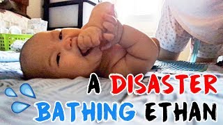 BATHING ETHAN DISASTER | Vlog