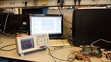 Oscilloscope Seville Xilinx XUP OpenHardware2015 XIL-37556