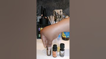 2021 CHRISTMAS DIY REED DIFFUSER #shorts #reeddiffuser #christmas2021 #diyreeddiffuser